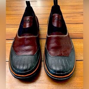 Clarks Women’s Water resistant shoes